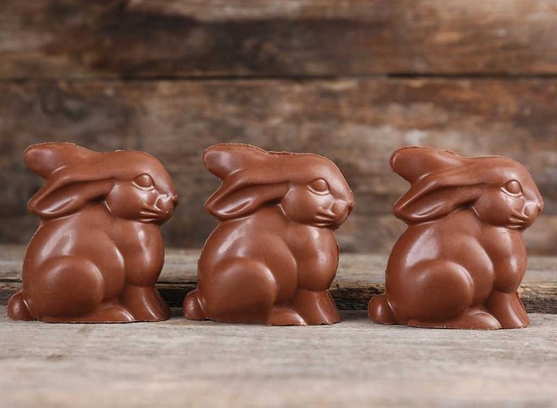 ثلاثة أرانب من الشوكولاتة'
