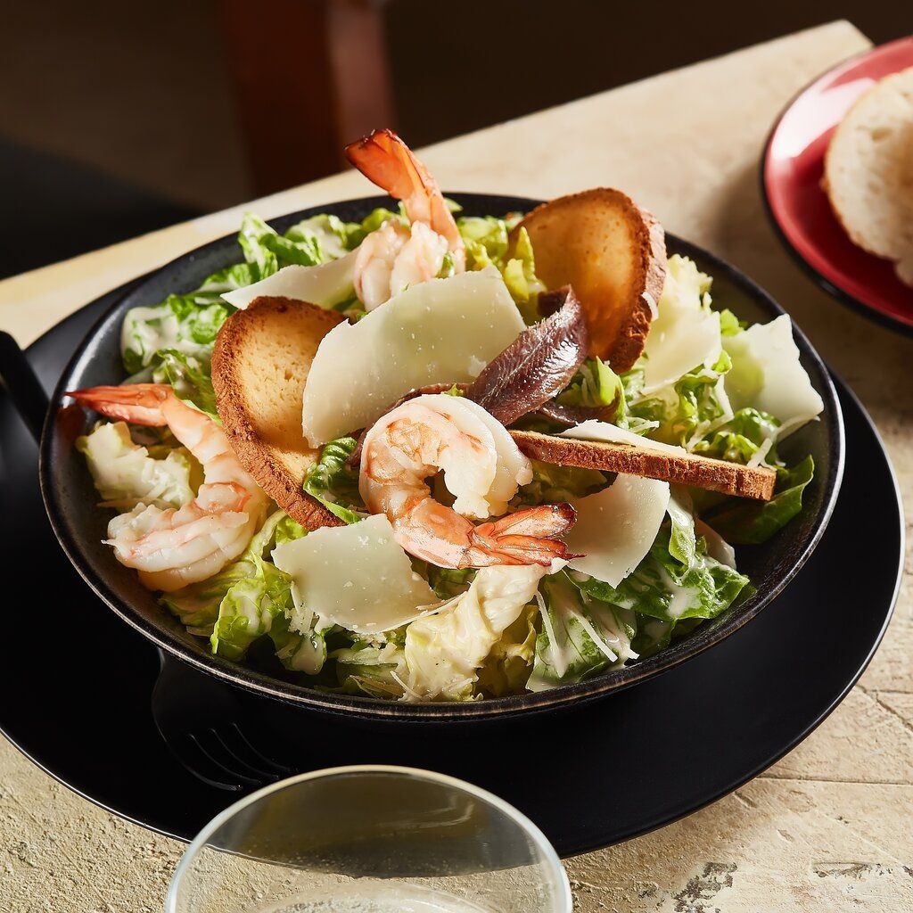 caesar-salad-shrimps