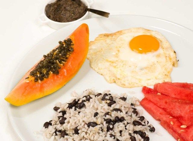 إفطار كوستاريكا'