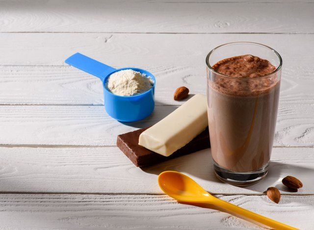 مخفوق بروتين الشوكولاتة لفقدان الوزن'